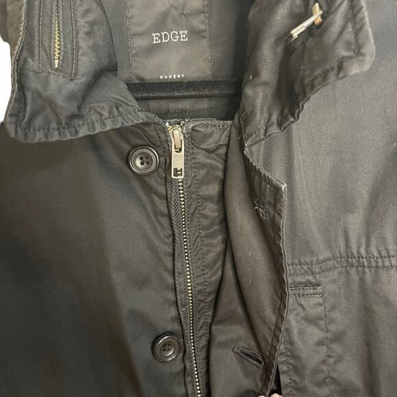 Men’s Edge Rupert Black Lightweight Rain Jacket - Picture 7 of 7